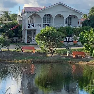 Sea Shells Apartment Christ Church