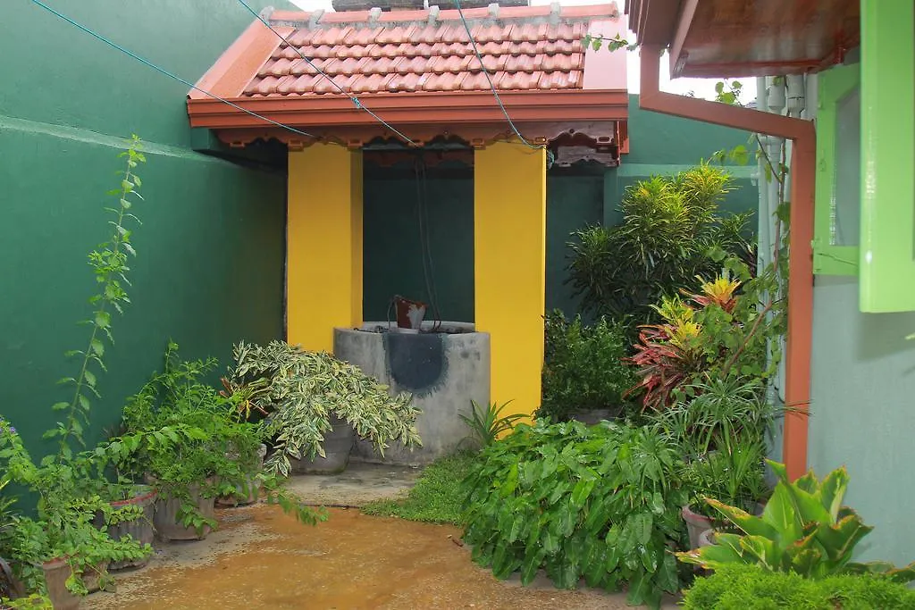 Familyhouse Apartment Negombo Homestay