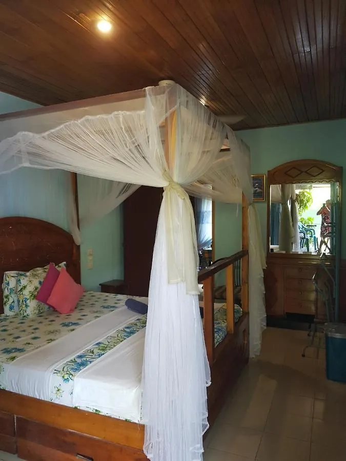 Familyhouse Apartment Negombo